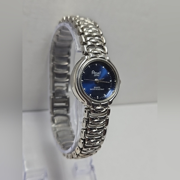 Womens LN Acuet Water Resistant Deep Sapphire Blue Dial Wrist Watch New Battery - Picture 3 of 9